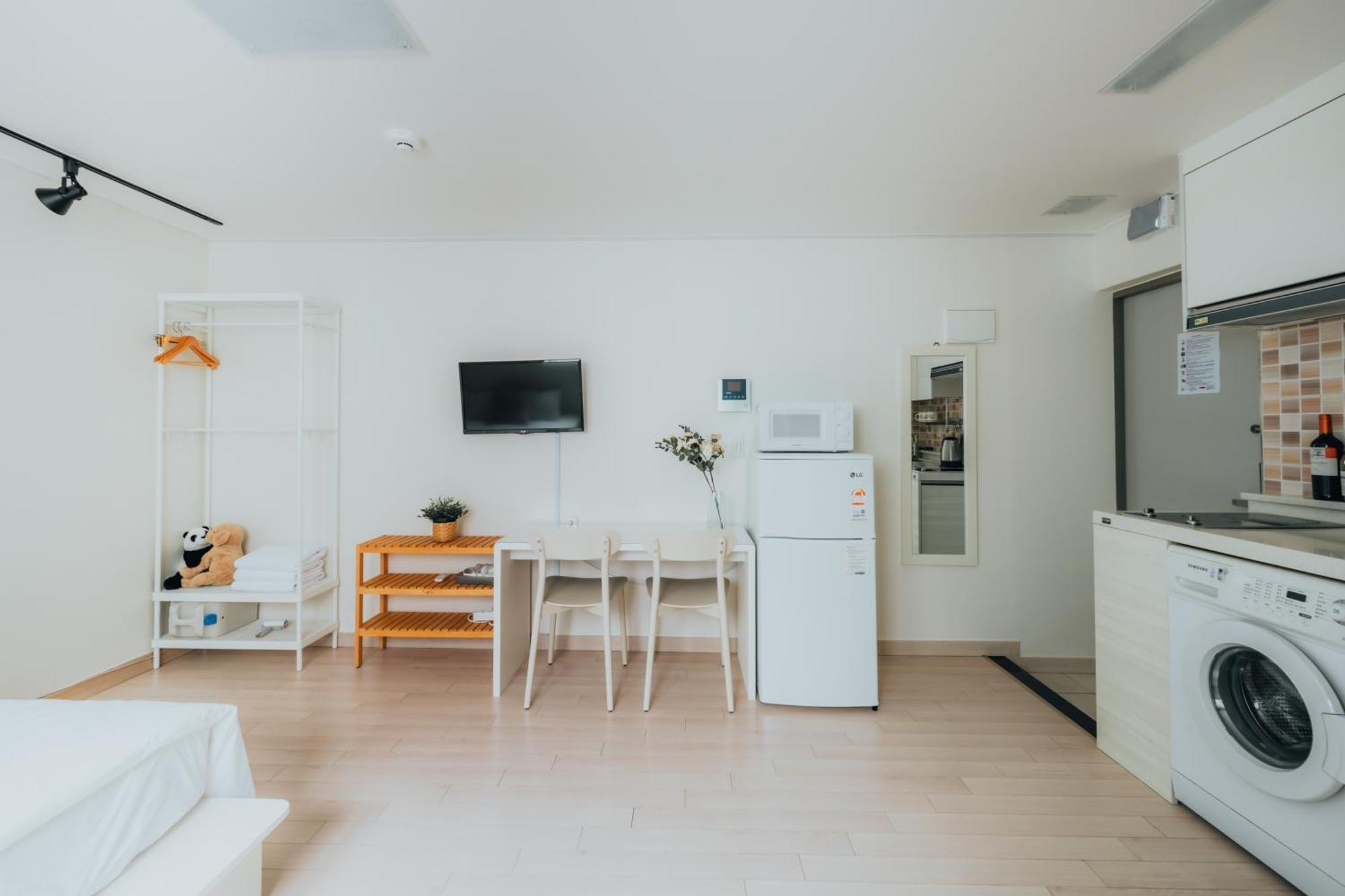 Dk House Apartment Seoul Bagian luar foto